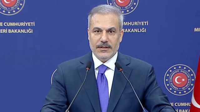 bakan fidandan ypgye net uyari zamana oynamayi birakin klfTF3R7