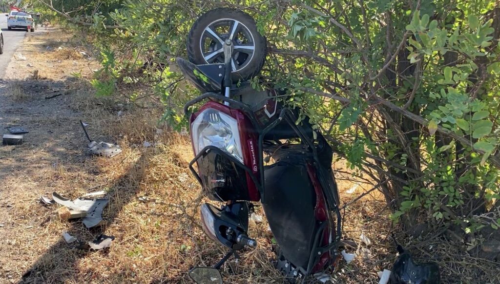 elazigda motosiklet ile ticari arac carpisti 1 olu 33GjC2kt