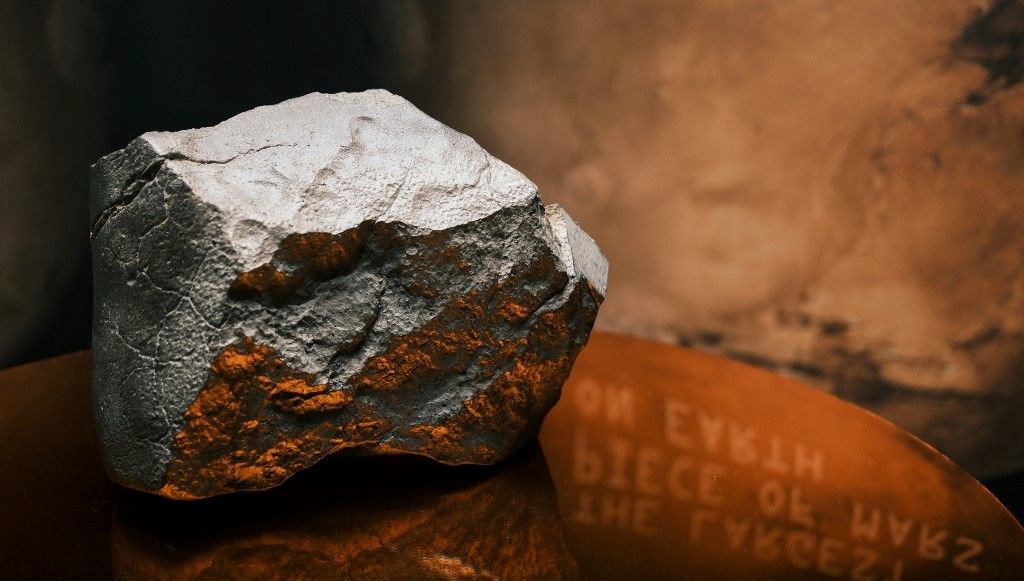 marsin dunyaya dusen en buyuk parcasi kriz cikardi LfaLvHhJ