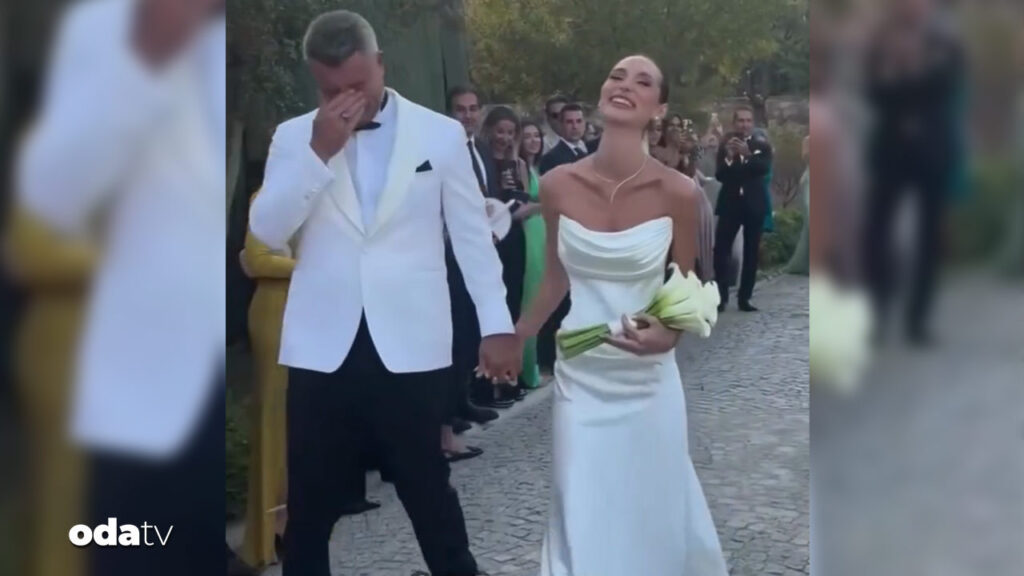 sadettin saran kizi lal saranin dugununde gozyaslarini tutamadi qAXSOI39