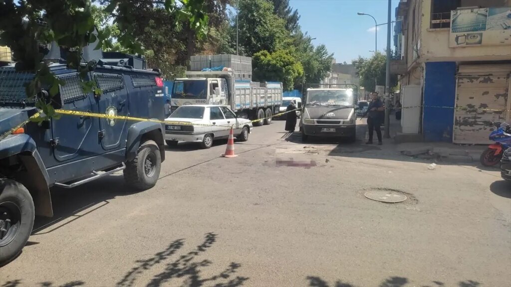 viransehirde silahli kavga 1 olu 3 yarali G6OkeWdh