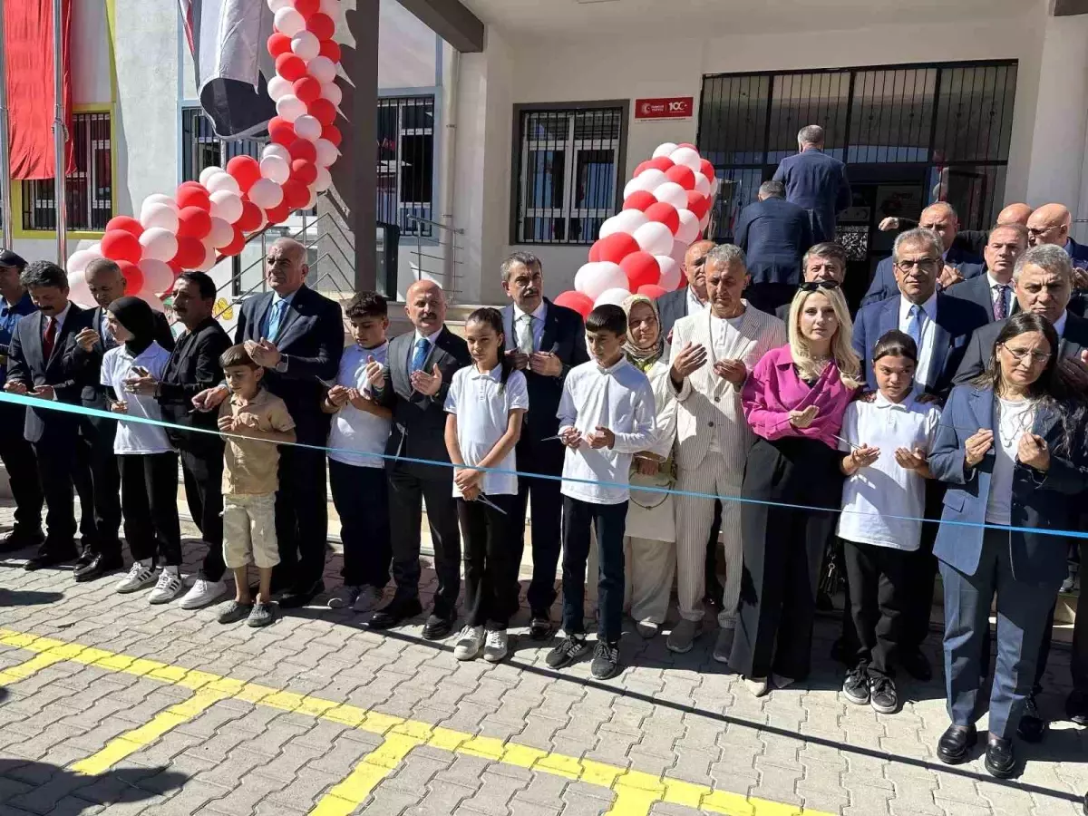 bakan tekin turkiye son 20 yilda egitim ogretimde fiziki altyapi teknolojik altyapi ve akademik icerik acisindan devrim niteliginde isler yapti 32ONvdAK