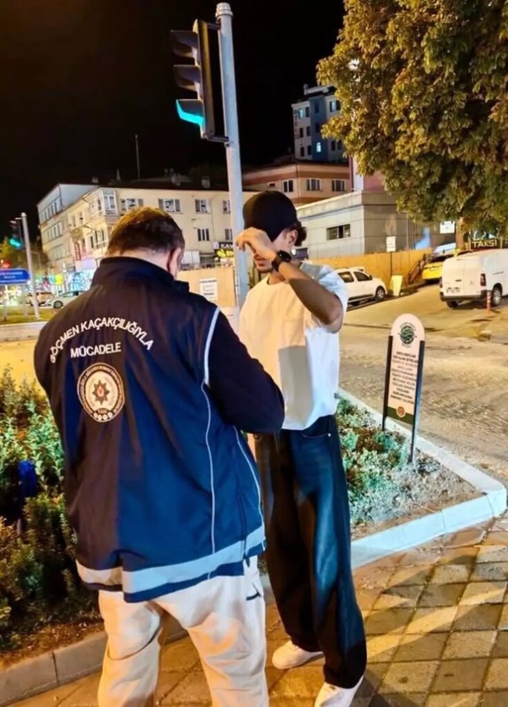 bilecikte gocmen kacakciligi denetimleri 3s8ZuqFT