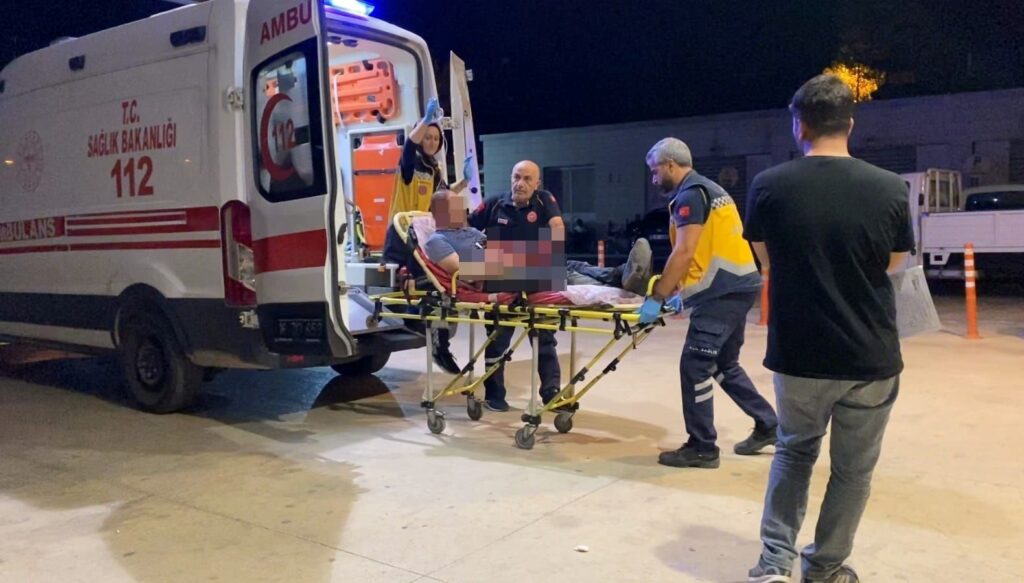 kadinlari taciz ettigi iddiasiyla dovulup bicaklandi 3 gozalti zg23Rupy