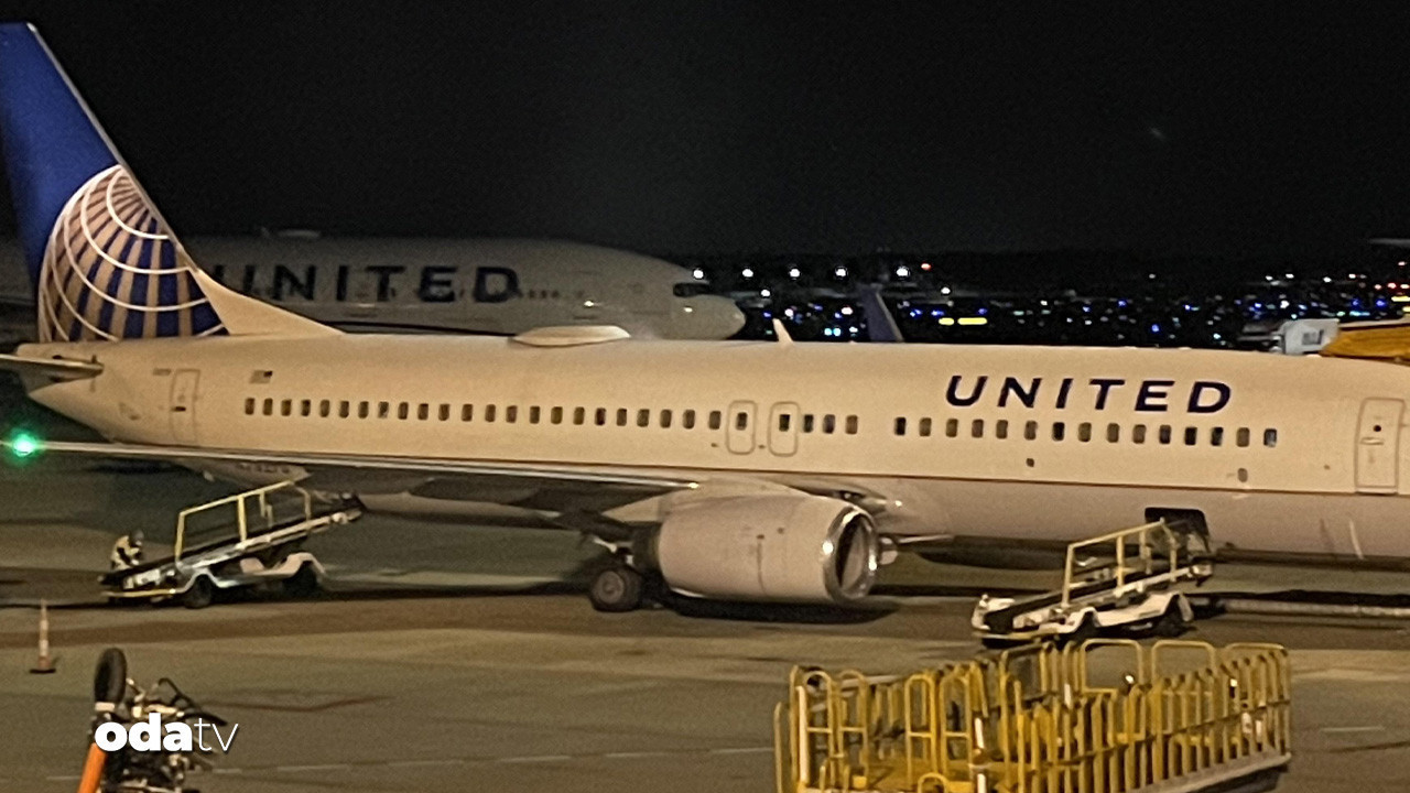 ucakta yangin panigi acil inis yapti mtNLsZQH