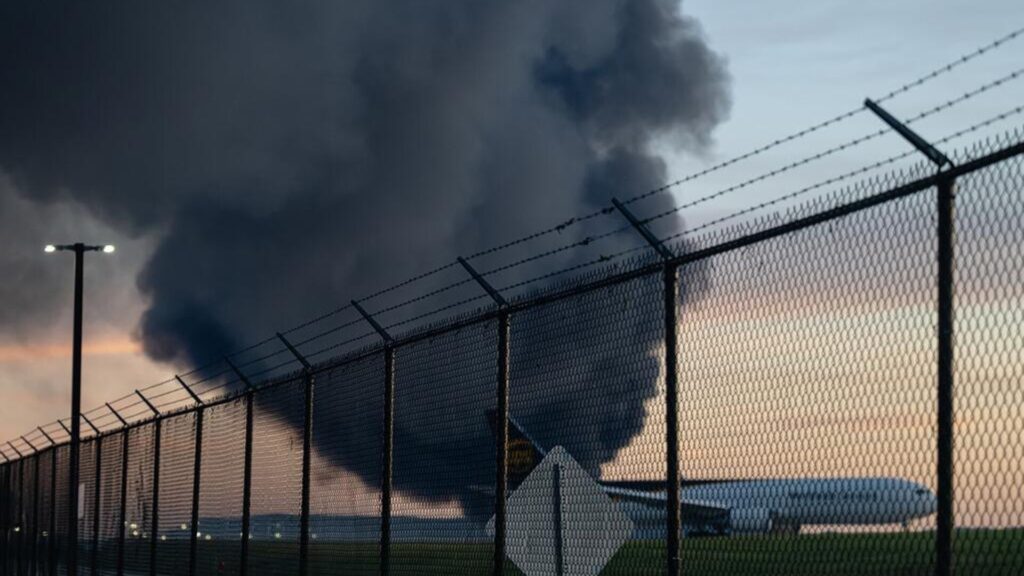 abdde kargo ucagi yerlesim yerine dustu en az 7 can kaybi KCrQf3DQ.jpg