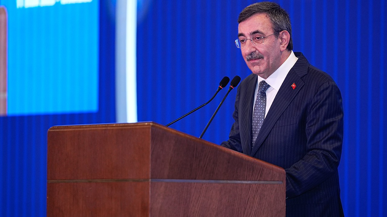 cumhurbaskani yardimcisi yilmaz yilliklandirilmis ihracat 270 milyar dolari asarak rekor kirdi YAkgRxVm.jpg