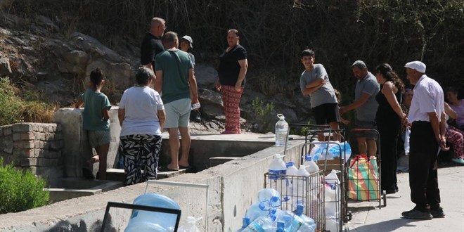 izmirde su krizi su kesintileri 15 kasima kadar uzatildi ZhAB8yKS.jpg