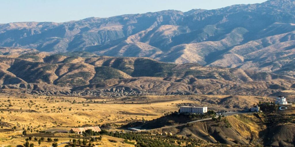 sirnakta bir bolgeye muhimmat imha sebebiyle 10 gunluk giris yasagi rw3g1POS.jpg