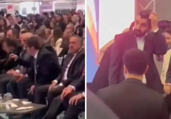 acilisa-damga-vuran-an-akp-denilince-baskan-sahneye-cikmadi-e51Mu865