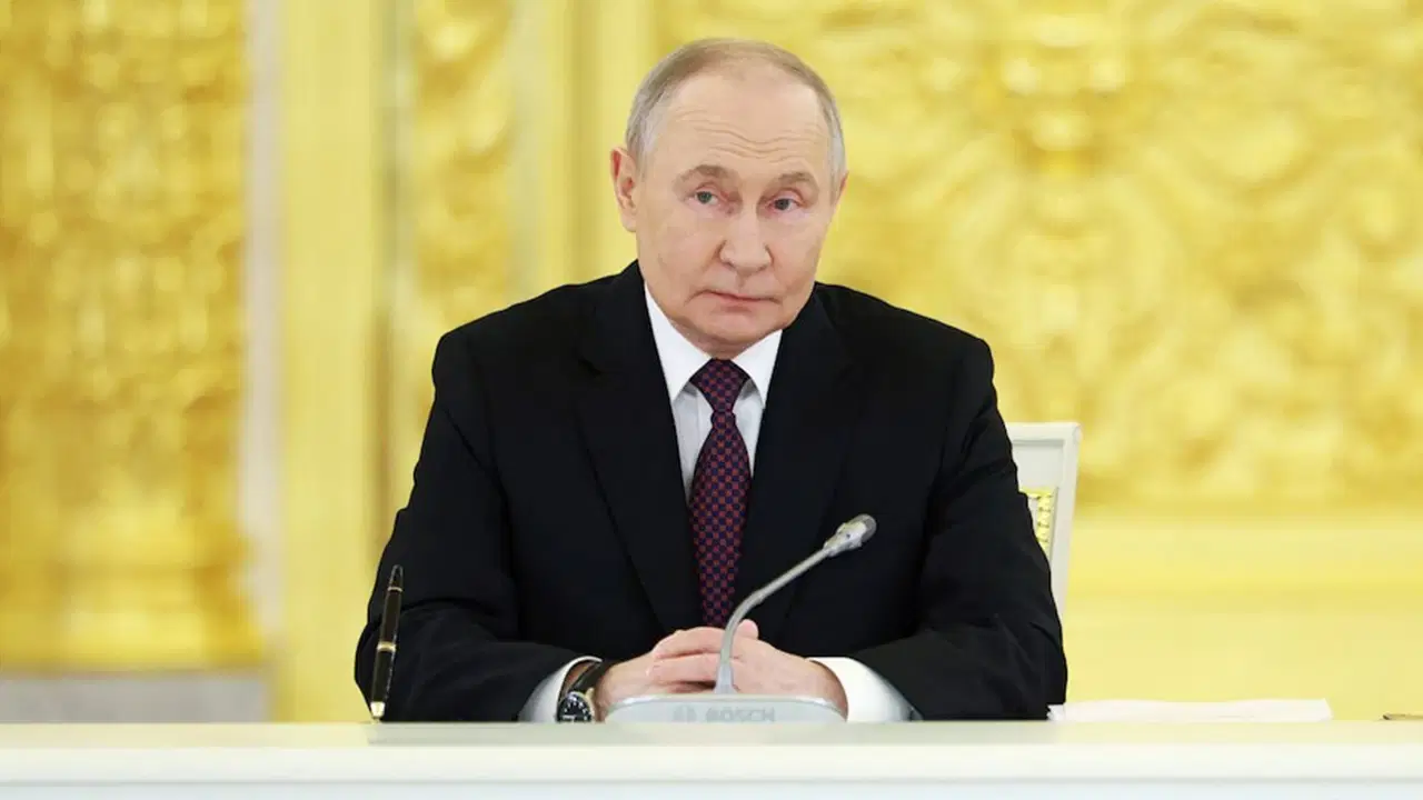 putin-duyurdu-tarihi-acikladi-ukraynada-2-gunluk-ateskes-ZLLABRBv