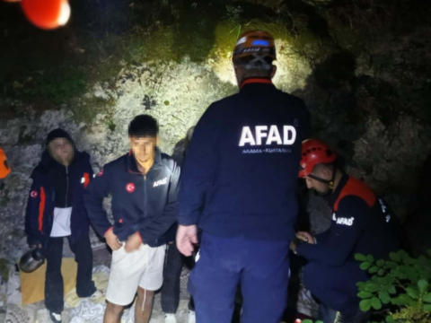 Değirmendere Şelalesi’nde Kaybolan Gençlerden Mutlu Edici Gelişme